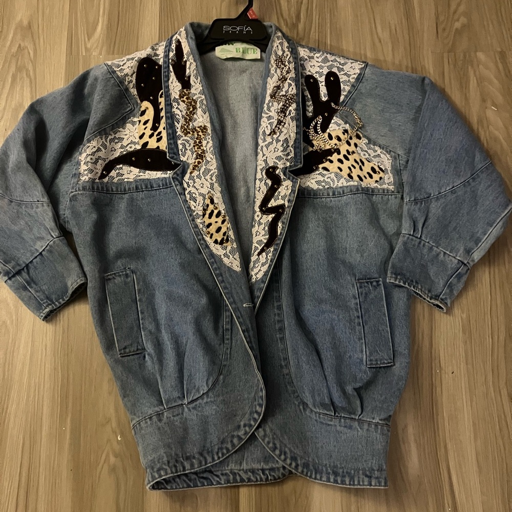 Blue Denim Women's Jacket with Artistic Accents